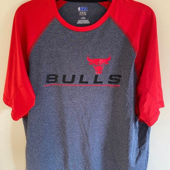 Men's MLB Chicago Bulls TX3 COOL Short Sleeve T- Shirt Size L - Picture 2 of 4